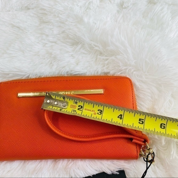 NEW with Tags Steve Madden Wallet Wristlet Orange with Gold Zipper - Picture 7 of 10